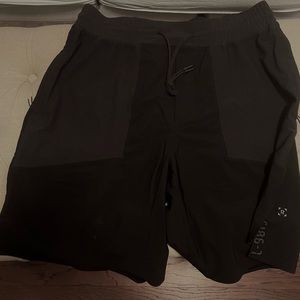 Two Lululemon License to Train shorts LARGE 7” GREAT CONDITION